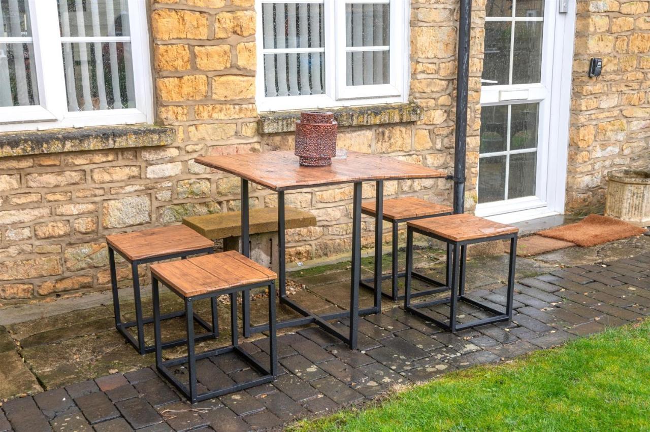 2 Bedroom Charming & Luxury Malt Cottage, Garden, Netflix, Free Parking Bourton-on-the-Water Екстериор снимка