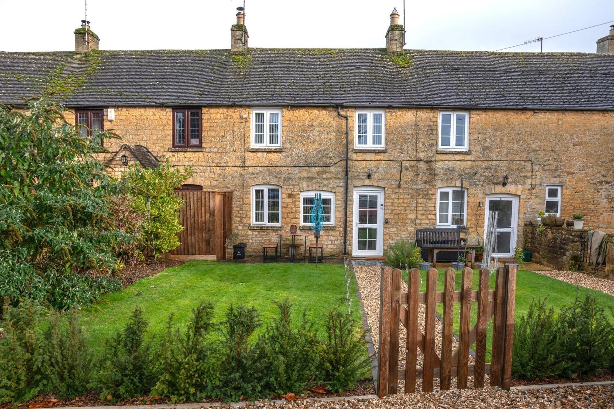 2 Bedroom Charming & Luxury Malt Cottage, Garden, Netflix, Free Parking Bourton-on-the-Water Екстериор снимка